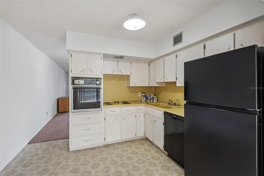 2460 PERSIAN DRIVE #44 Clearwater, FL 33763