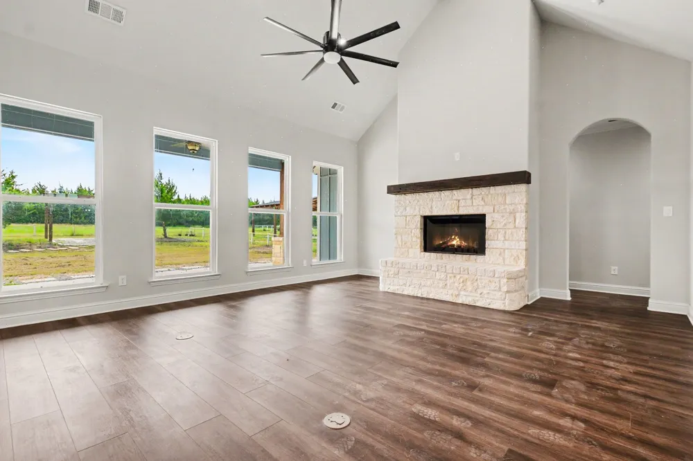 530 PR 491 Trenton, TX 75490