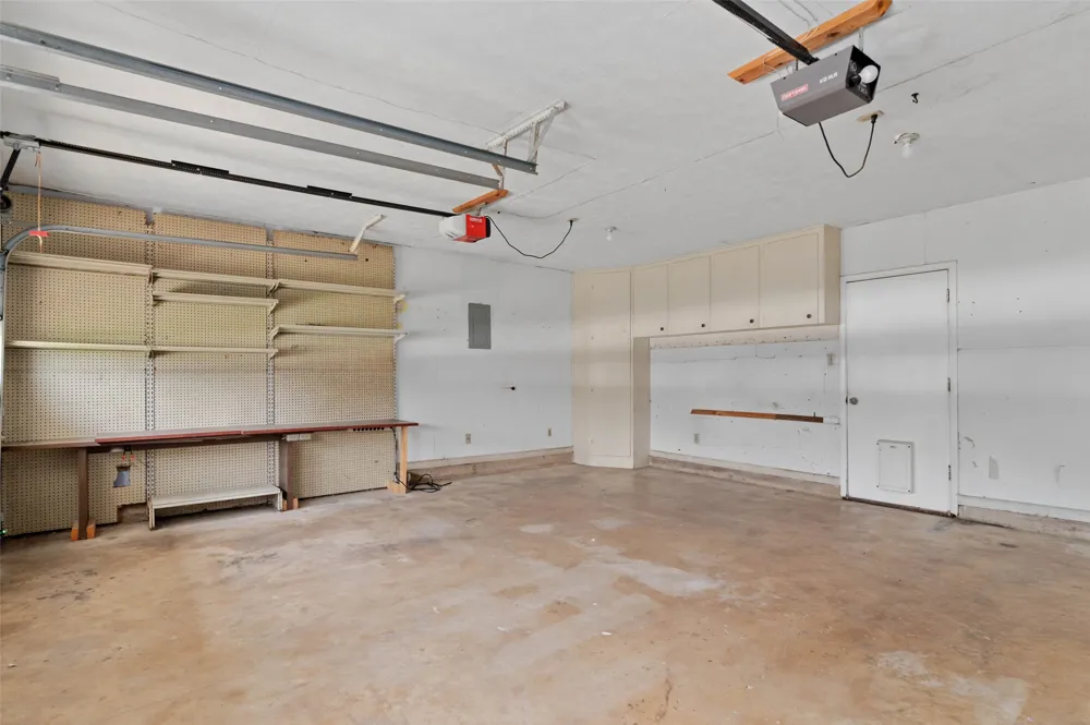 301 E 6th Street Krum, TX 76249