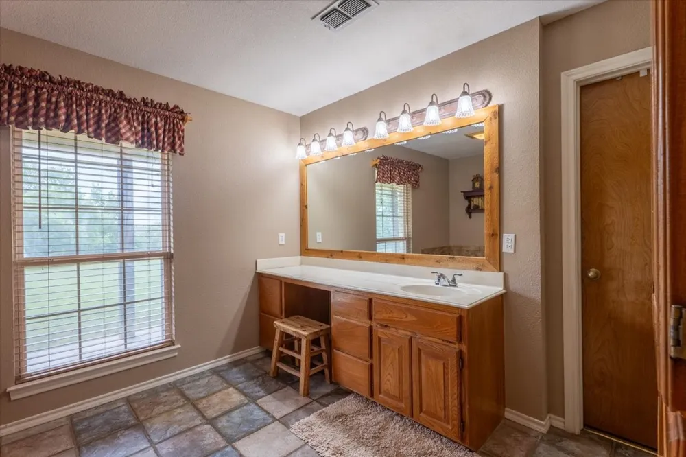 3614 Beech Street Weatherford, TX 76088