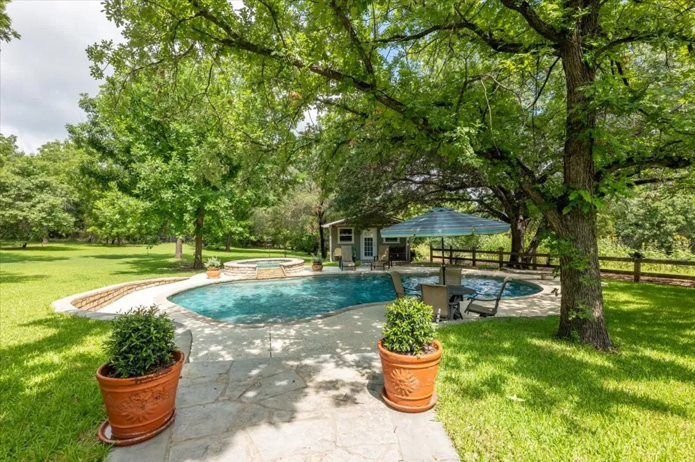 3614 Beech Street Weatherford, TX 76088