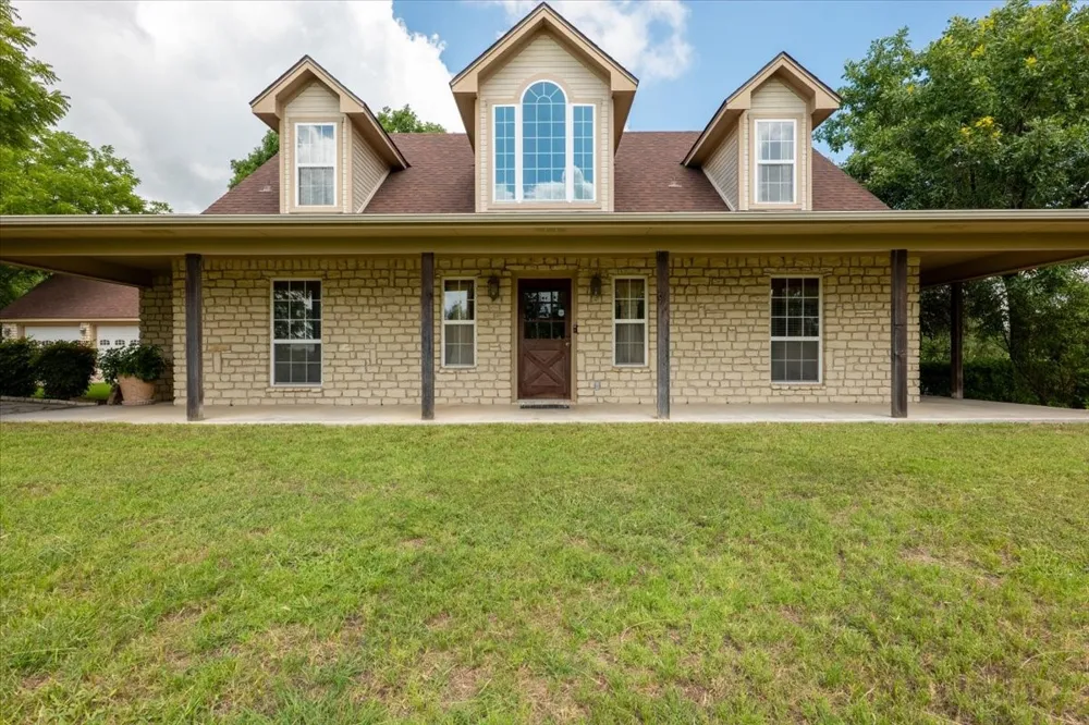 3614 Beech Street Weatherford, TX 76088