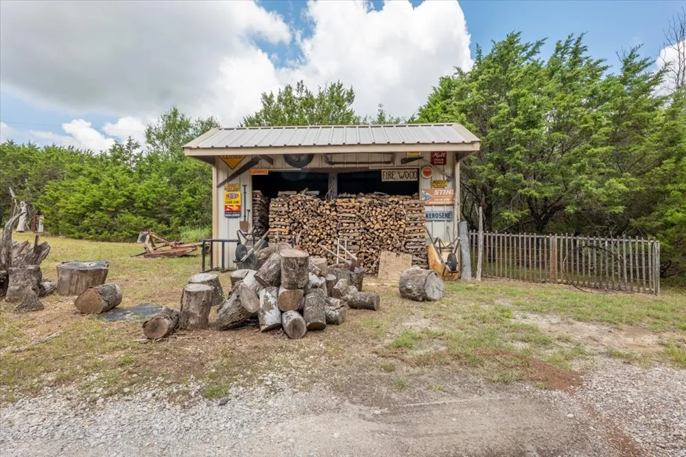 3614 Beech Street Weatherford, TX 76088