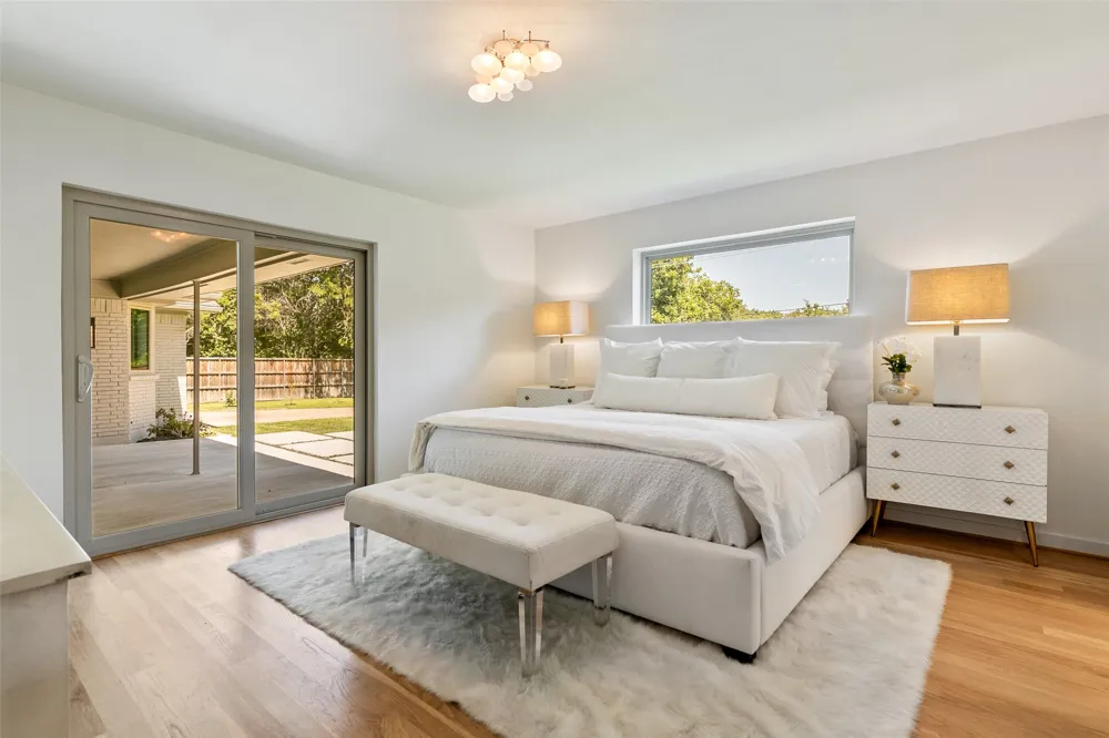 7431 Larchview Dallas, TX 75254