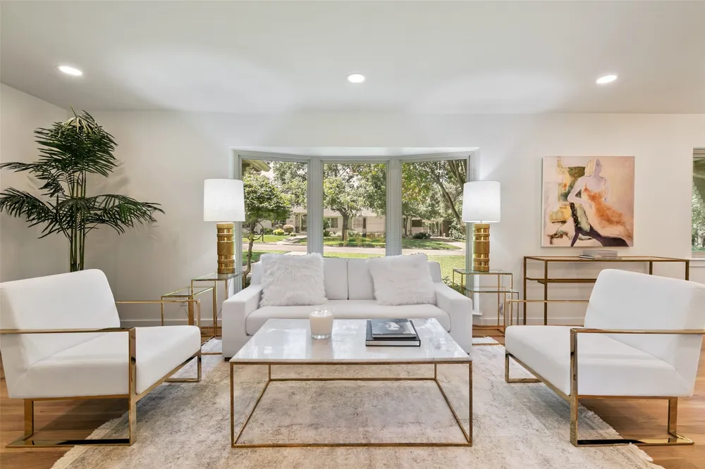 7431 Larchview Dallas, TX 75254