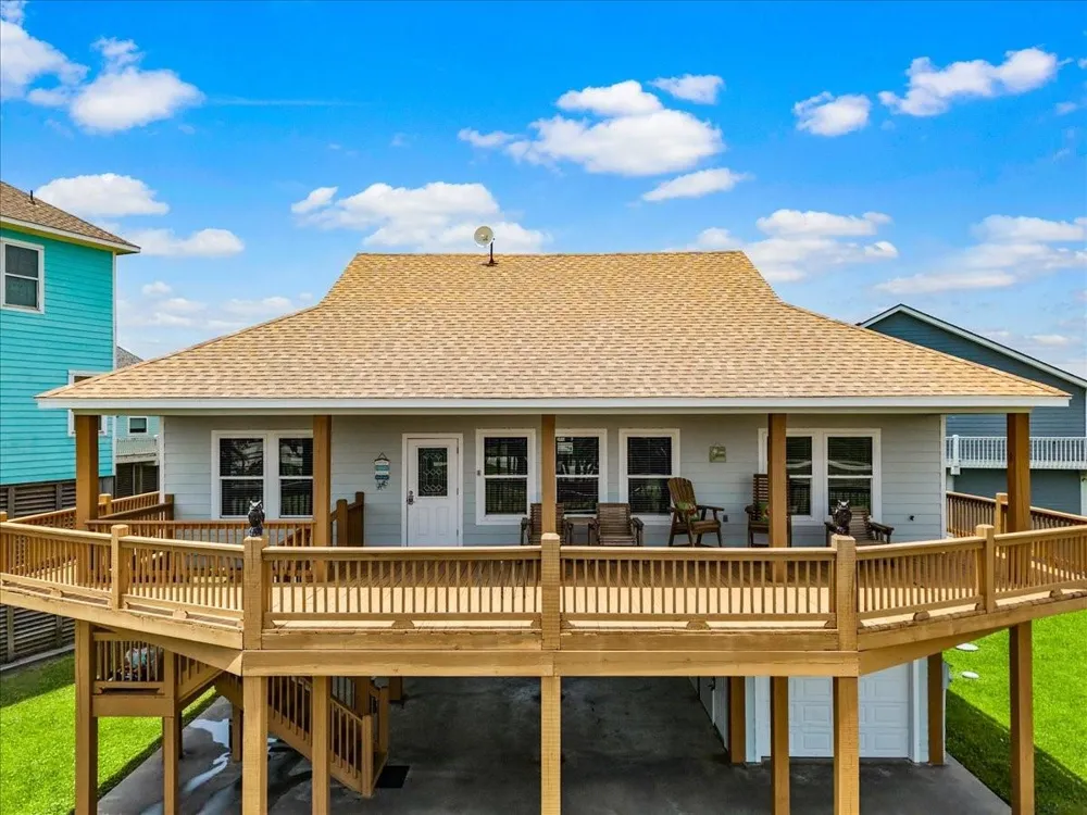 951 S Gateway Port Bolivar, TX 77650