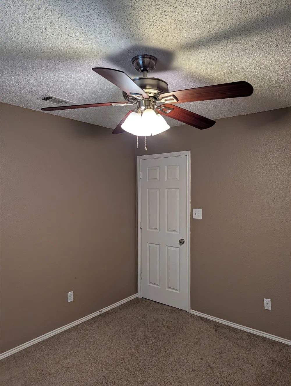 700 Flamingo Drive Saginaw, TX 76131