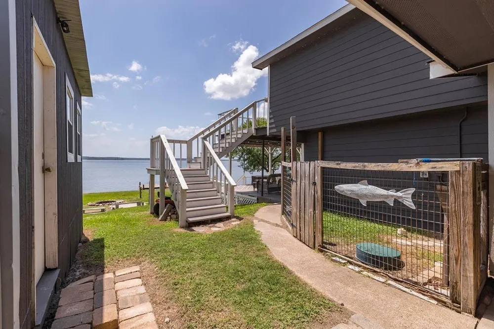 162 Dogwood Lane Trinity, TX 75862