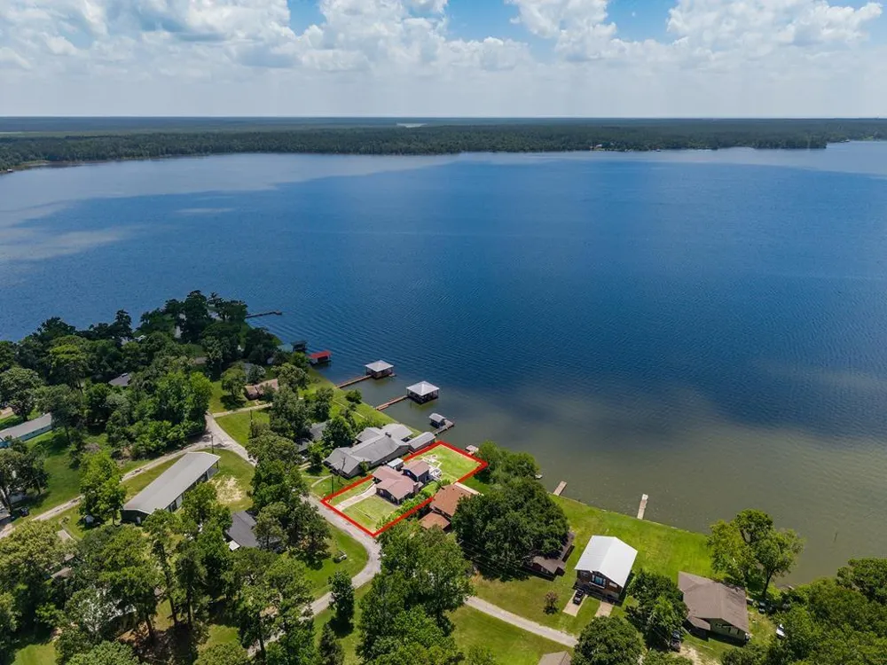 162 Dogwood Lane Trinity, TX 75862