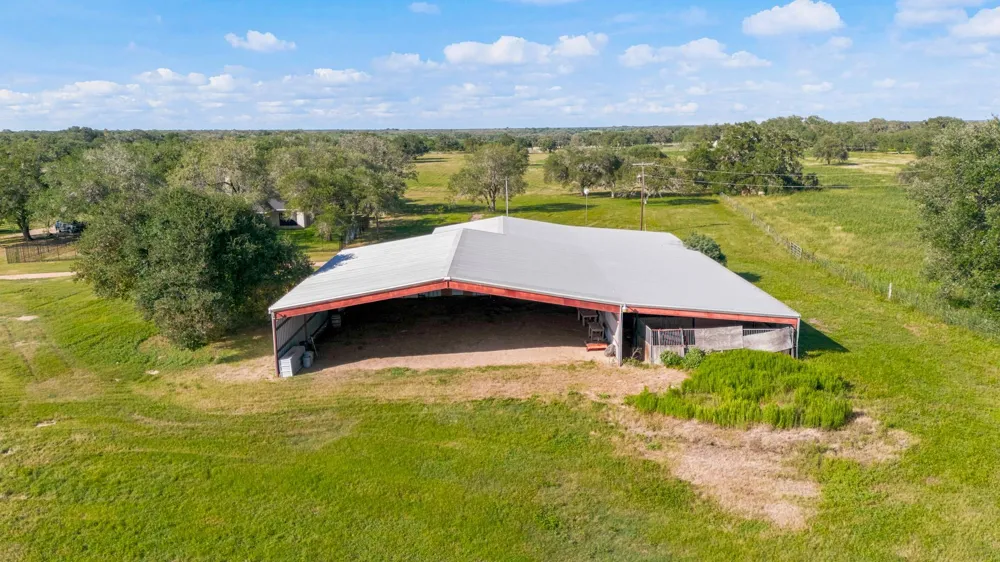 13888 Fm 236 Victoria, TX 77905
