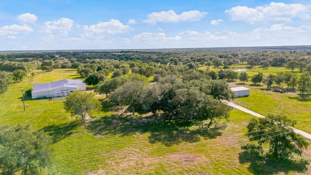 13888 Fm 236 Victoria, TX 77905