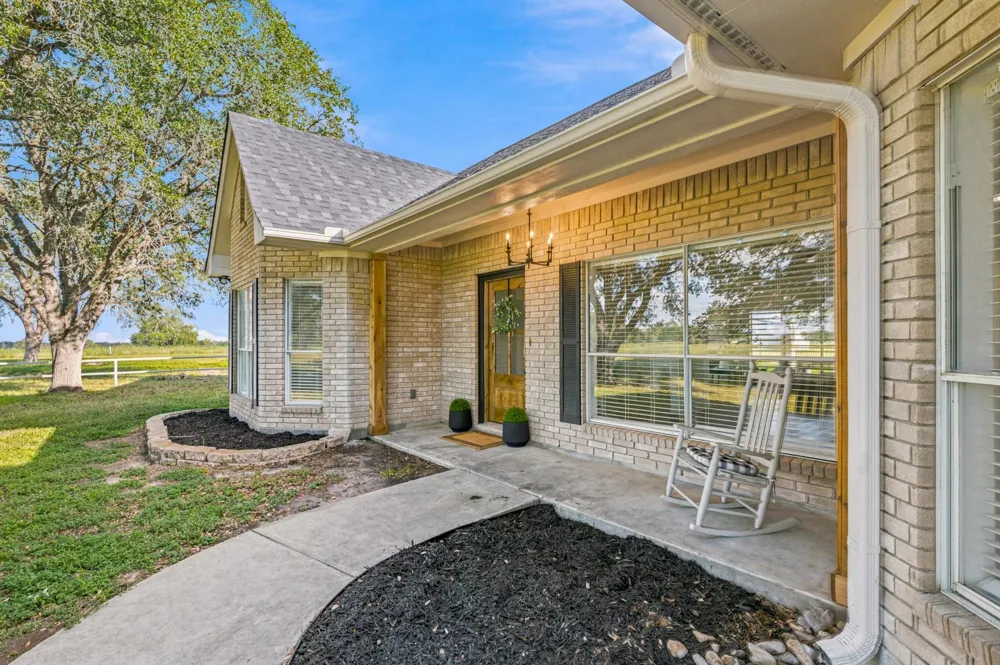 13888 Fm 236 Victoria, TX 77905