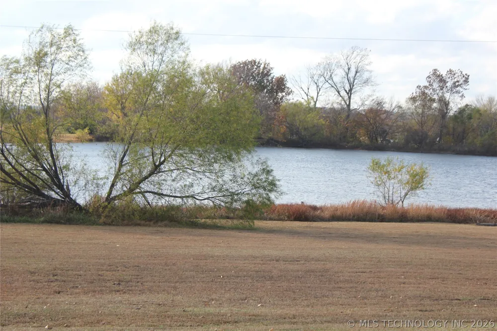 2155 E 154th Street Skiatook, OK 74070