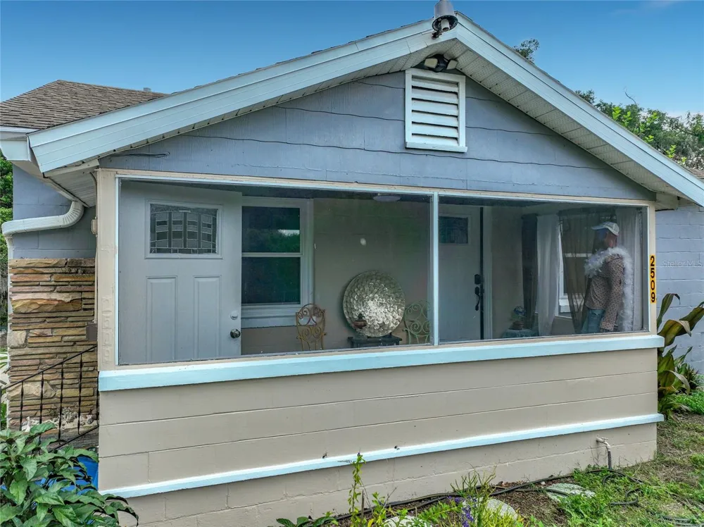 2509 SHANNON ROAD Orlando, FL 32806