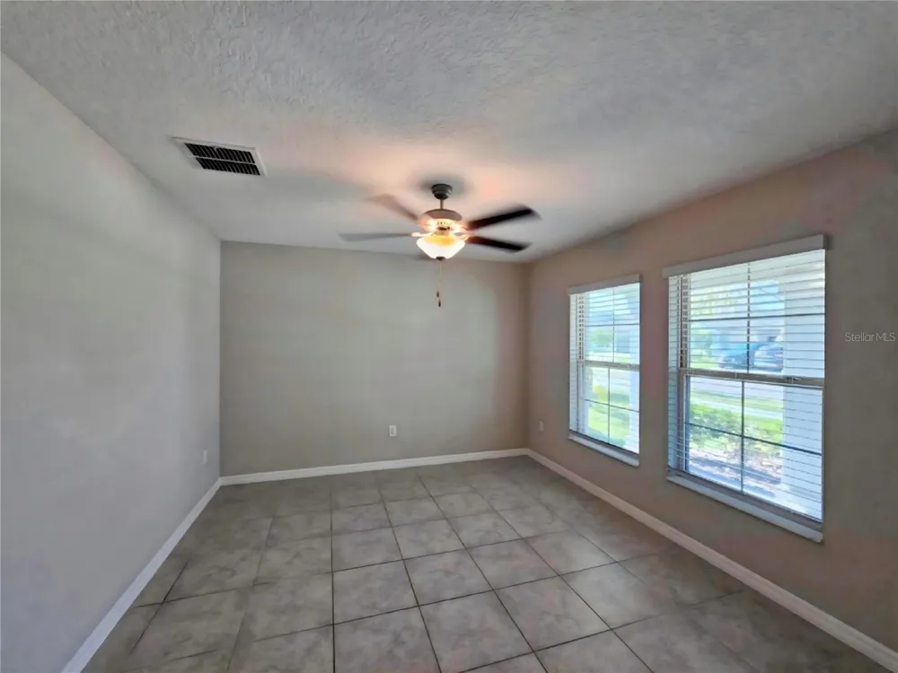 165 RAIN BERRY AVENUE Ruskin, FL 33570