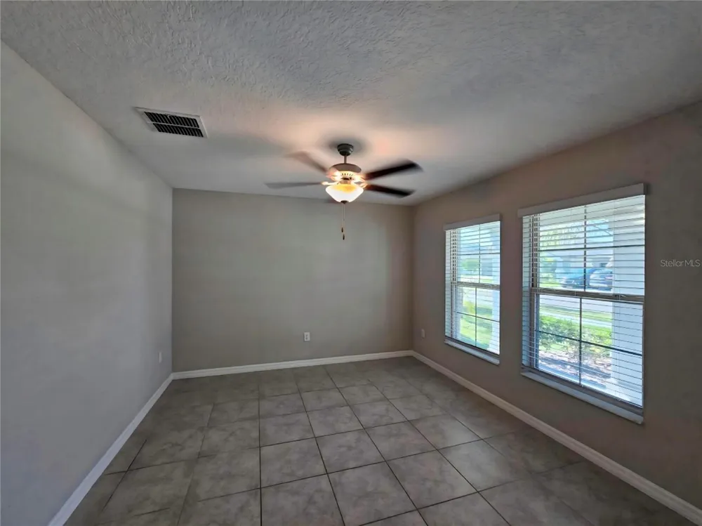 165 RAIN BERRY AVENUE Ruskin, FL 33570