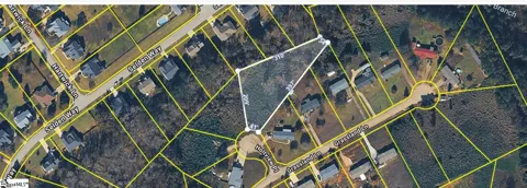 602 Holtview Place