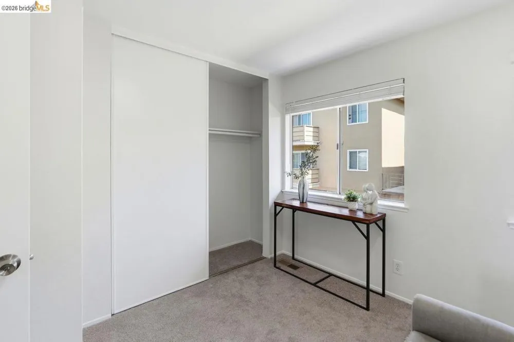 3800 Maybelle Ave #7 Oakland, CA 94619