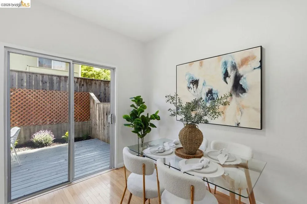 3800 Maybelle Ave #7 Oakland, CA 94619