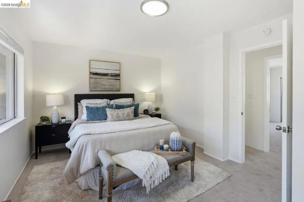 3800 Maybelle Ave #7 Oakland, CA 94619