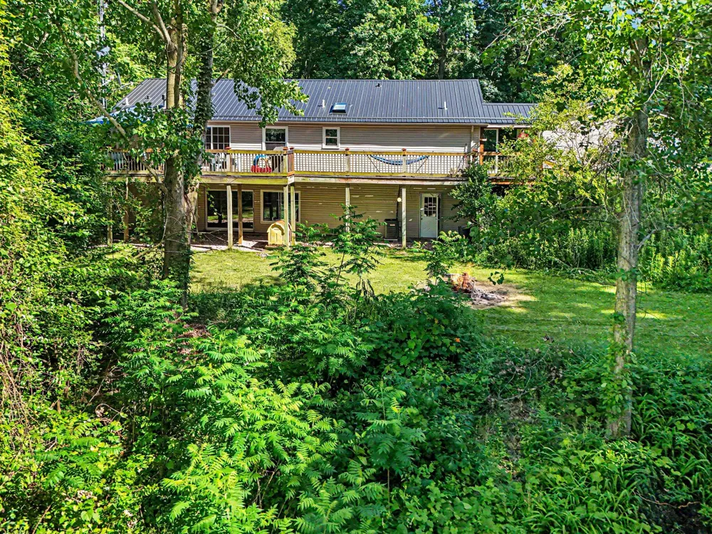 67526 Thunderbird Drive Sturgis, MI 49091