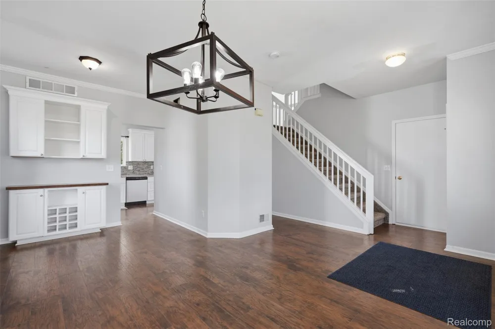1099 Carriage Hill Drive Fenton City, MI 48430