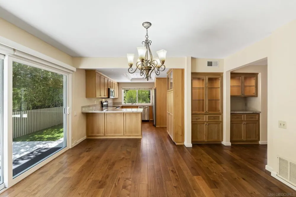 5476 Caminito San Lucas La Jolla, CA 92037