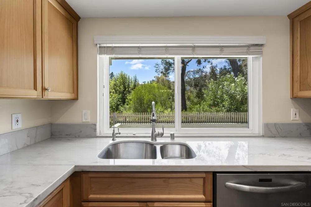 5476 Caminito San Lucas La Jolla, CA 92037