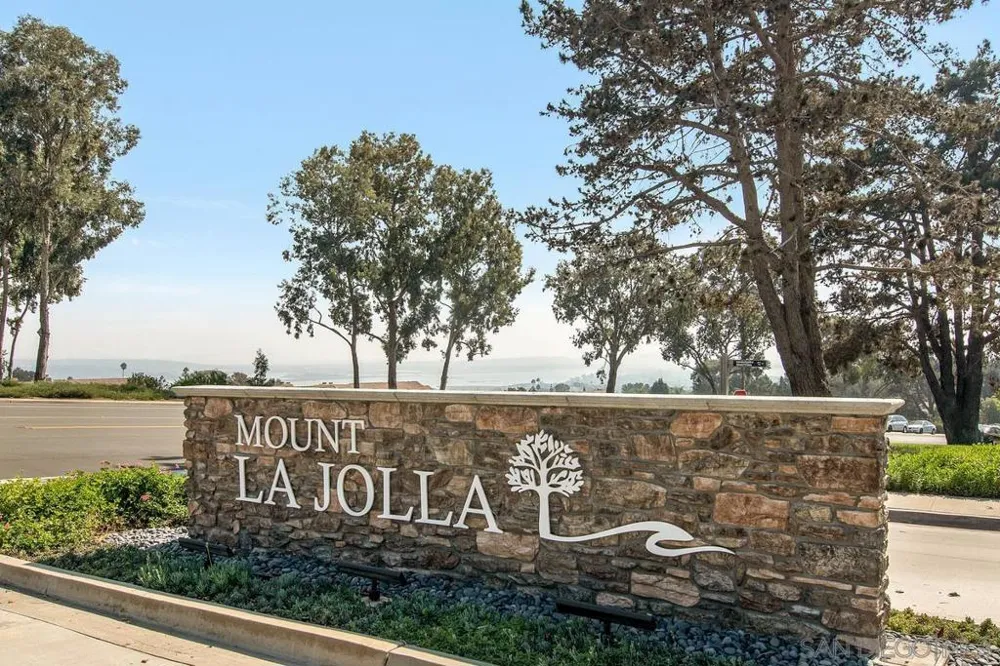5476 Caminito San Lucas La Jolla, CA 92037