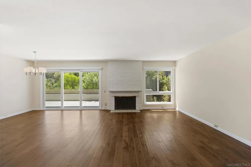 5476 Caminito San Lucas La Jolla, CA 92037