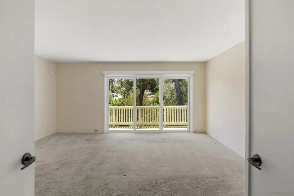 5476 Caminito San Lucas La Jolla, CA 92037