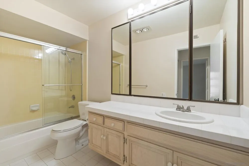 5476 Caminito San Lucas La Jolla, CA 92037