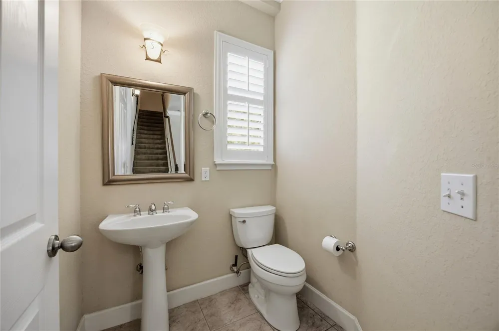 1798 NW 34TH STREET #12 Gainesville, FL 32605