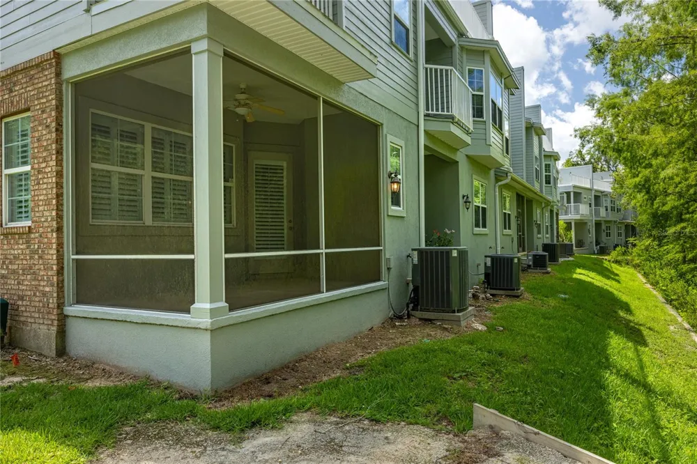 1798 NW 34TH STREET #12 Gainesville, FL 32605