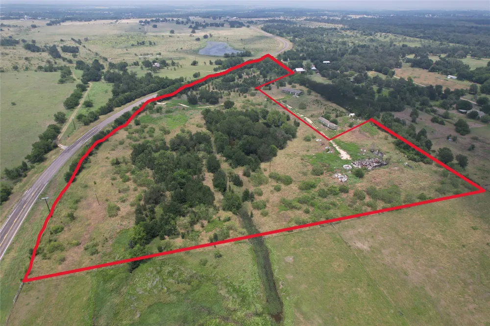 240 Cummings Road Thorndale, TX 76577