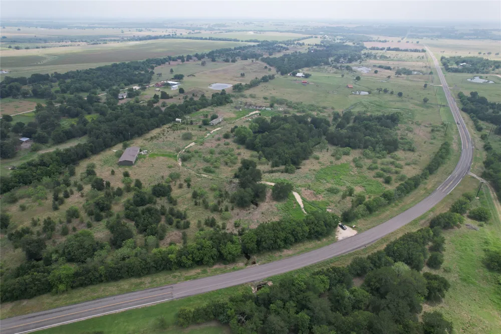 240 Cummings Road Thorndale, TX 76577