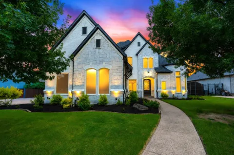 502 Clear Vista Drive