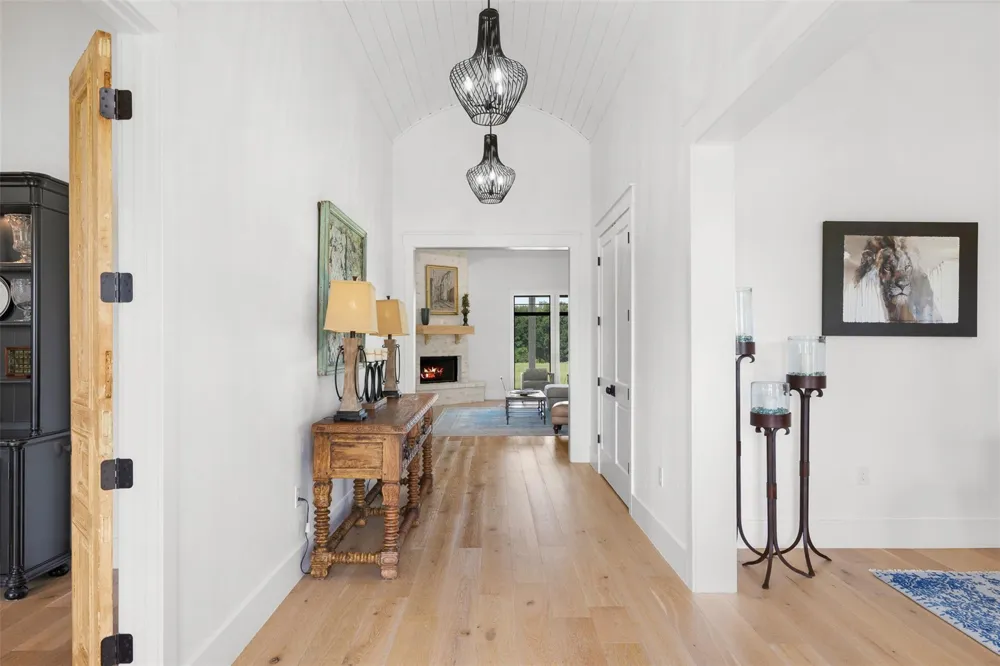 4503 County Road 308 Caldwell, TX 77836