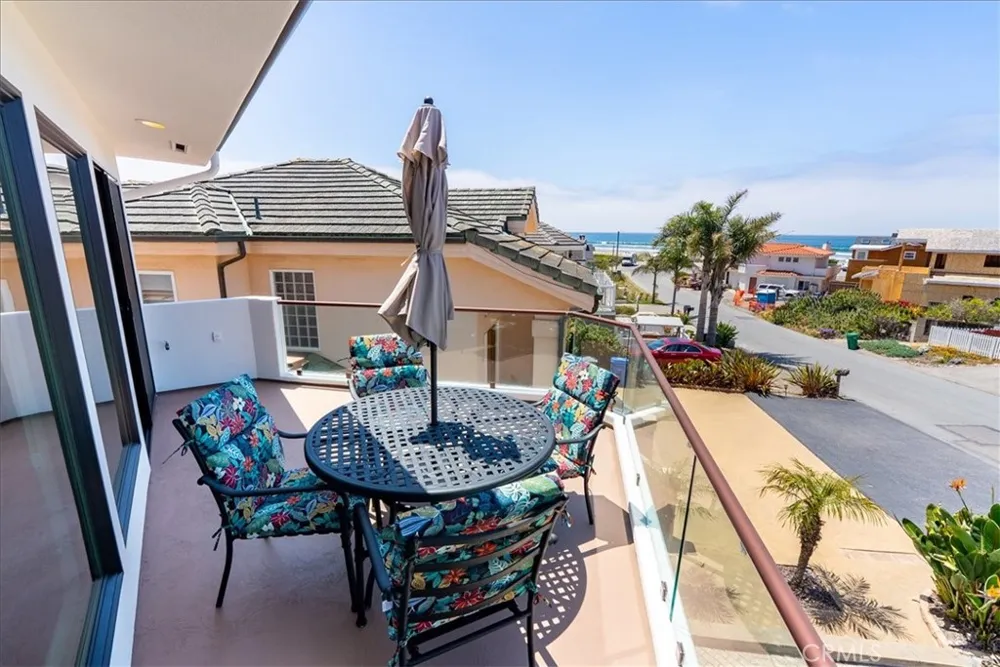 50 24th Cayucos, CA 93430
