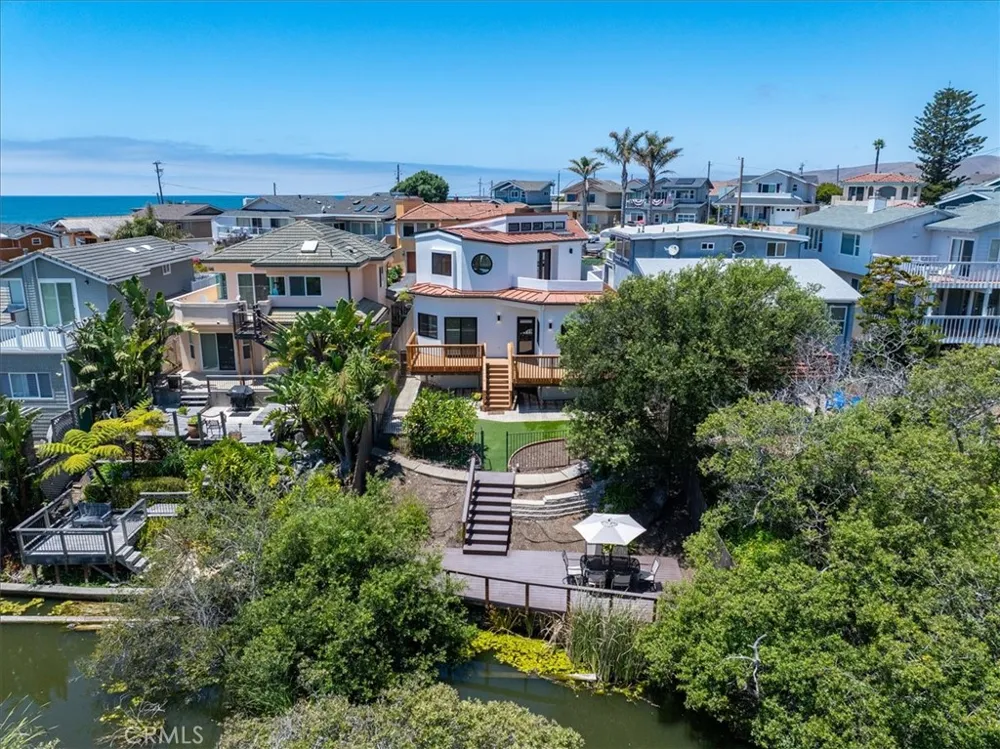 50 24th Cayucos, CA 93430