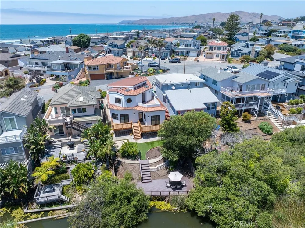 50 24th Cayucos, CA 93430
