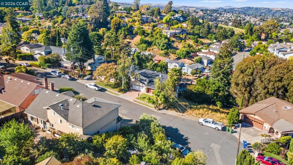 18832 Cindy Way Castro Valley, CA 94546