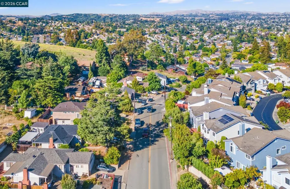 18832 Cindy Way Castro Valley, CA 94546