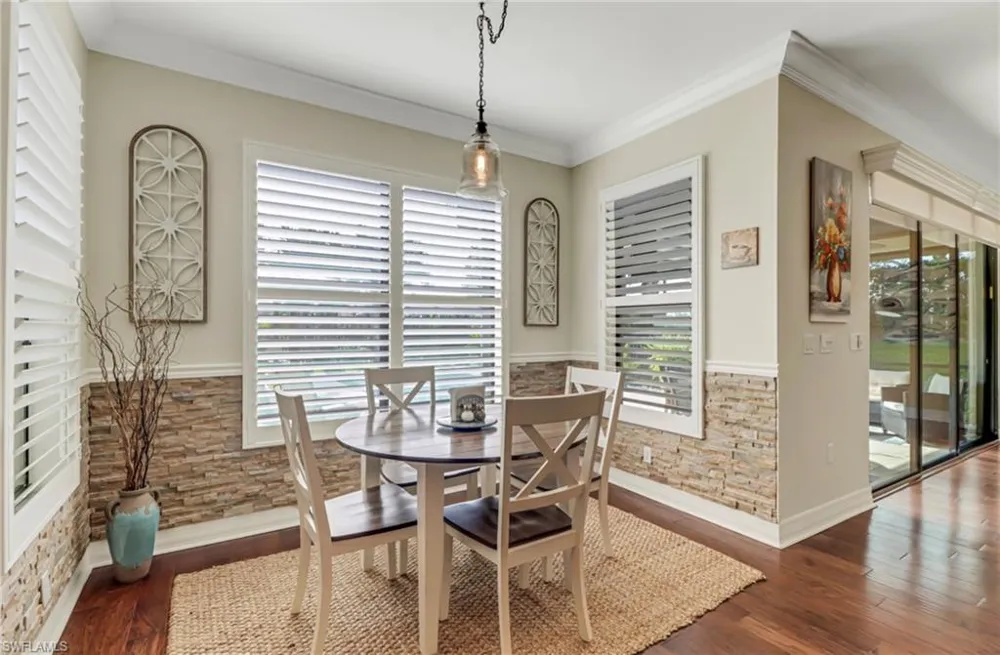 3402 Tigris Lane Naples, FL 34119