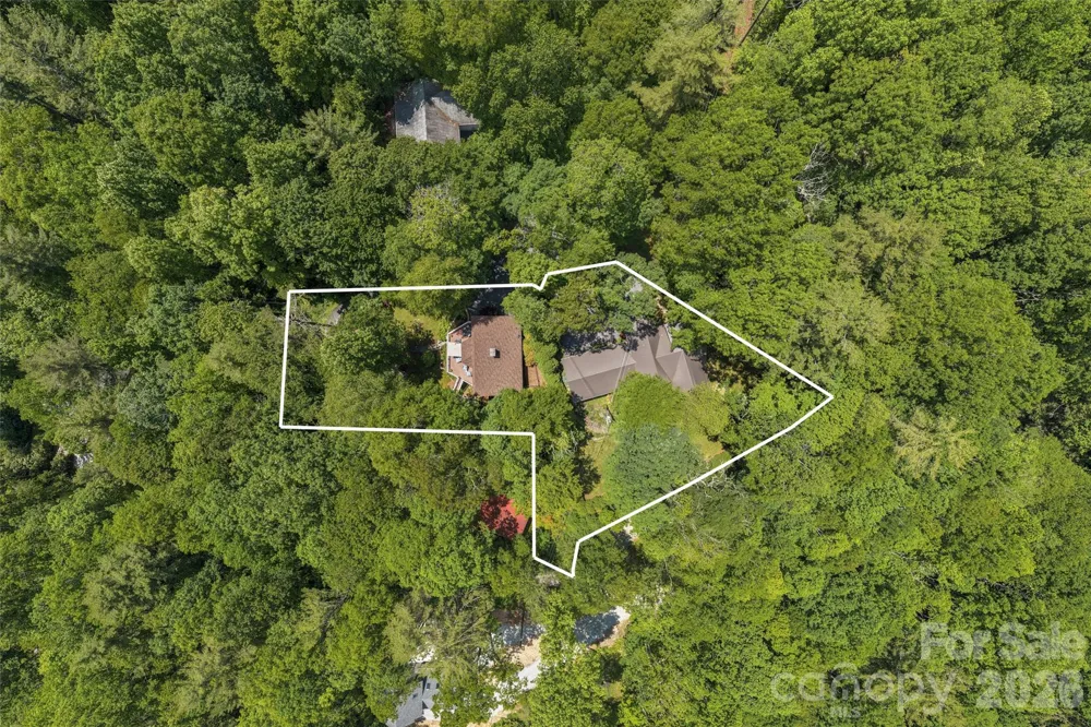 85 & 95 Ralph Thomas Road Highlands, NC 28741