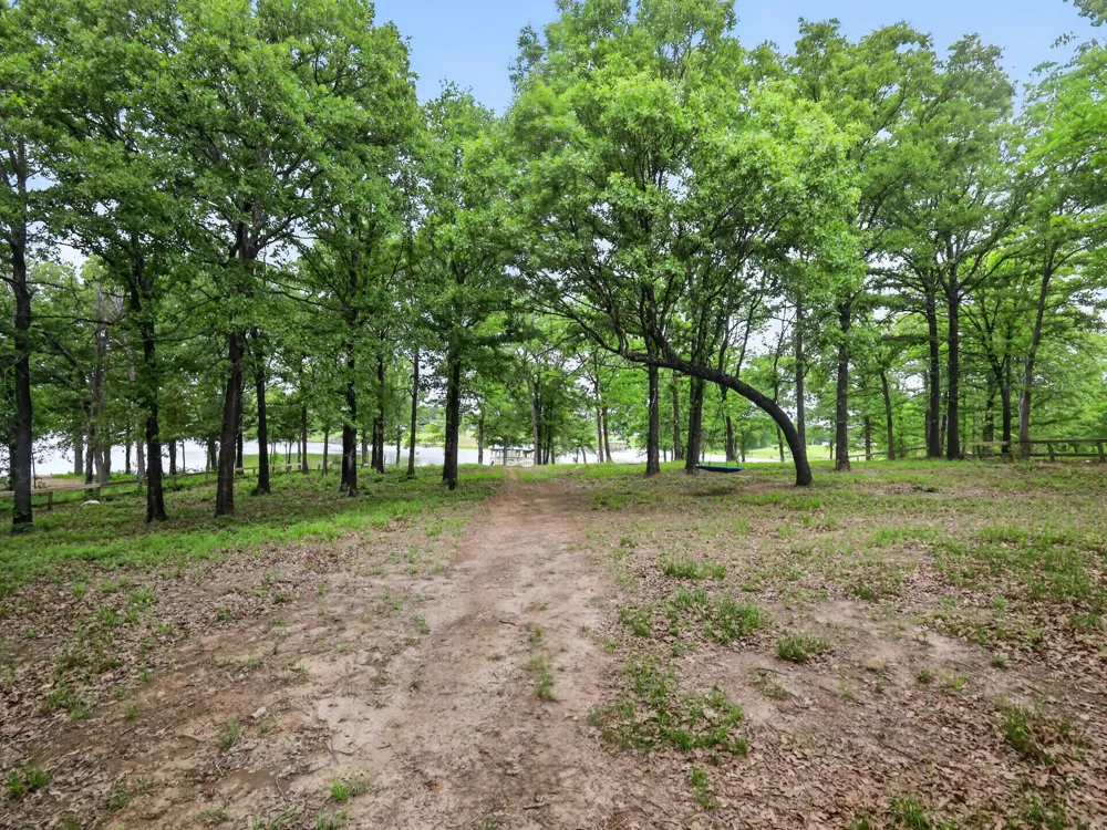 173 Broken Bow Lane Quitman, TX 75783