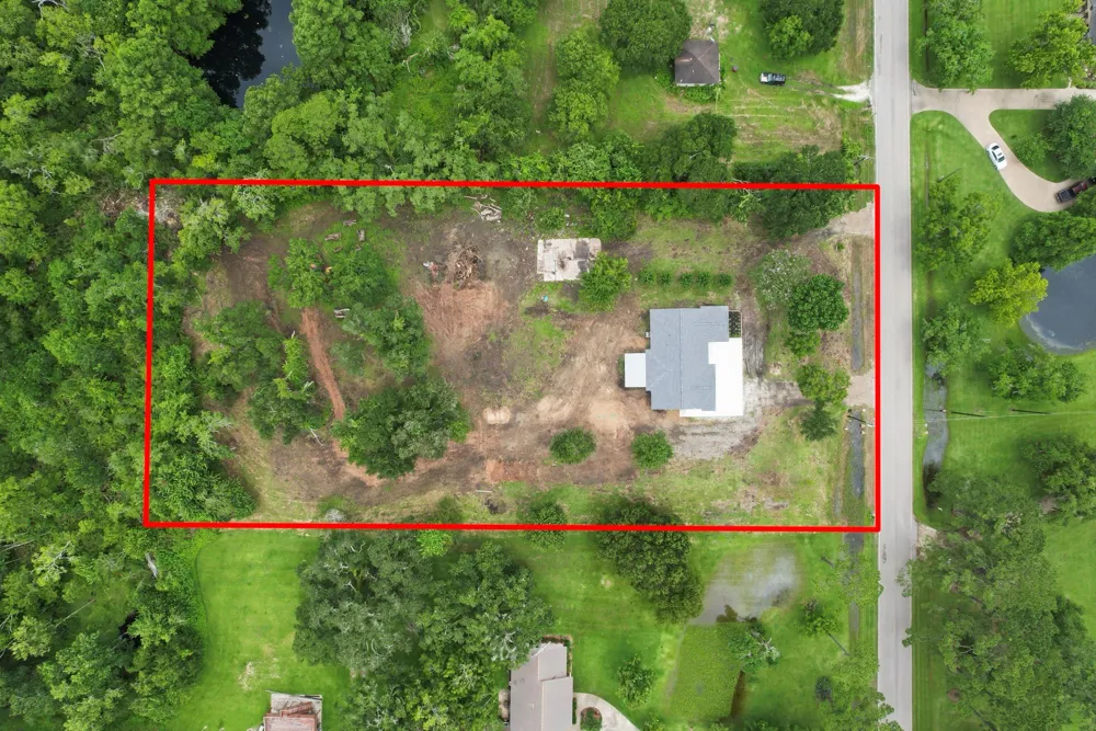18079 County Road 463 Brazoria, TX 77422