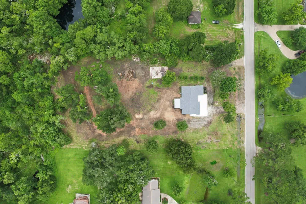 18079 County Road 463 Brazoria, TX 77422