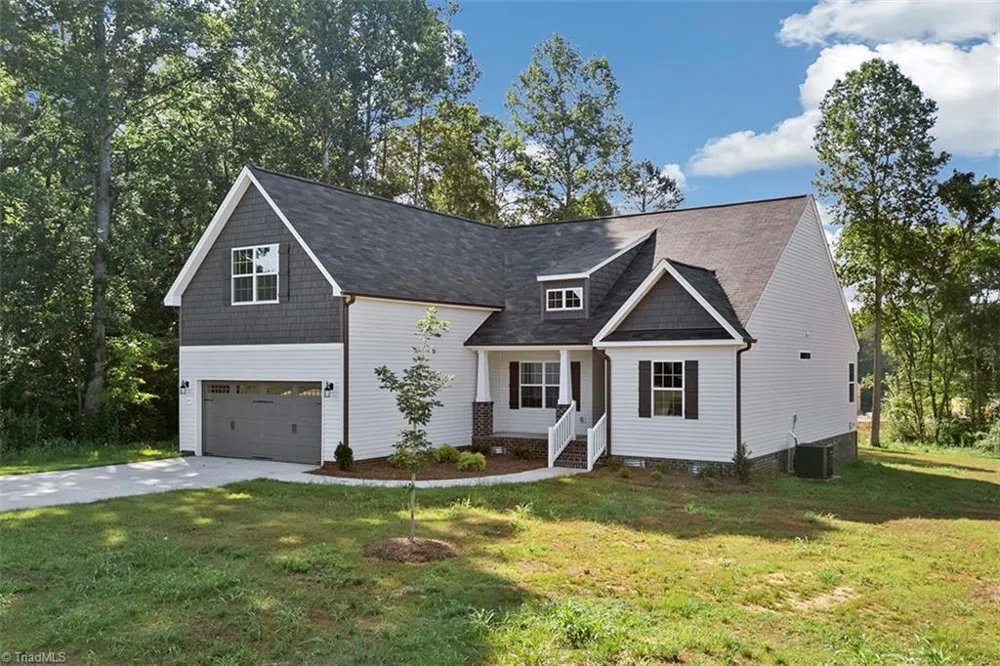 6407 Rogers Farm Road Pleasant Garden, NC 27313