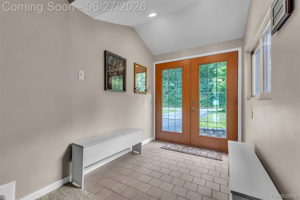 2276 Webster Park Drive Genoa Township, MI 48843
